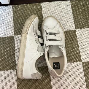 Veja Velcro sneakers